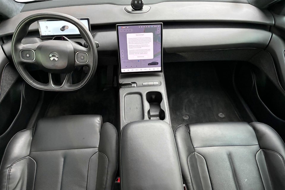 NIO ET5 75 Standard Range 4d