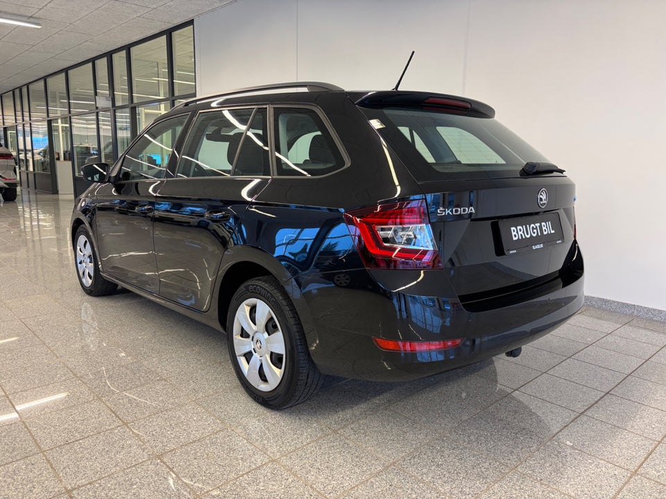 Skoda Fabia 1,0 TSi 110 Ambition Combi DSG 5d