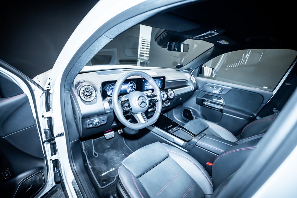 Mercedes EQB250+ AMG Premium 5d