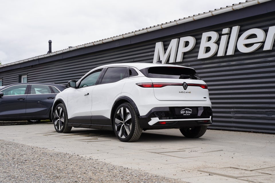 Renault Megane E-Tech 60 Iconic 5d