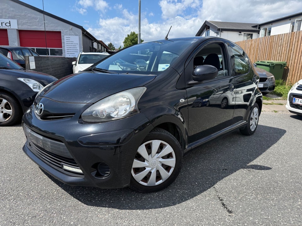 Toyota Aygo 1,0 VVT-i T1 5d