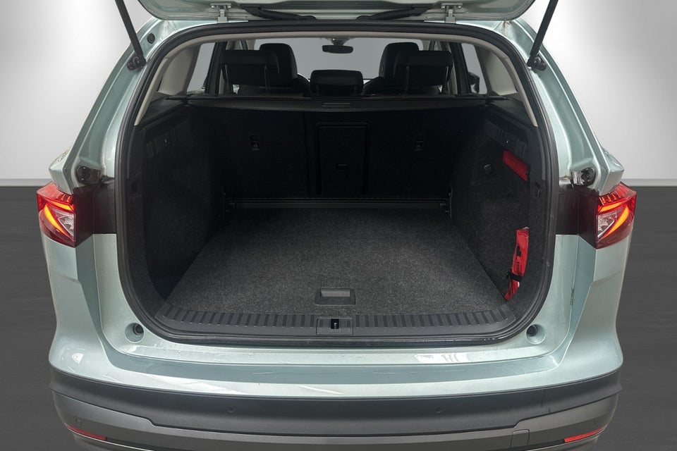 Skoda Enyaq 80 iV Plus Loft 5d