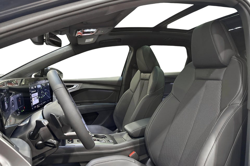 Audi Q4 e-tron performance 5d