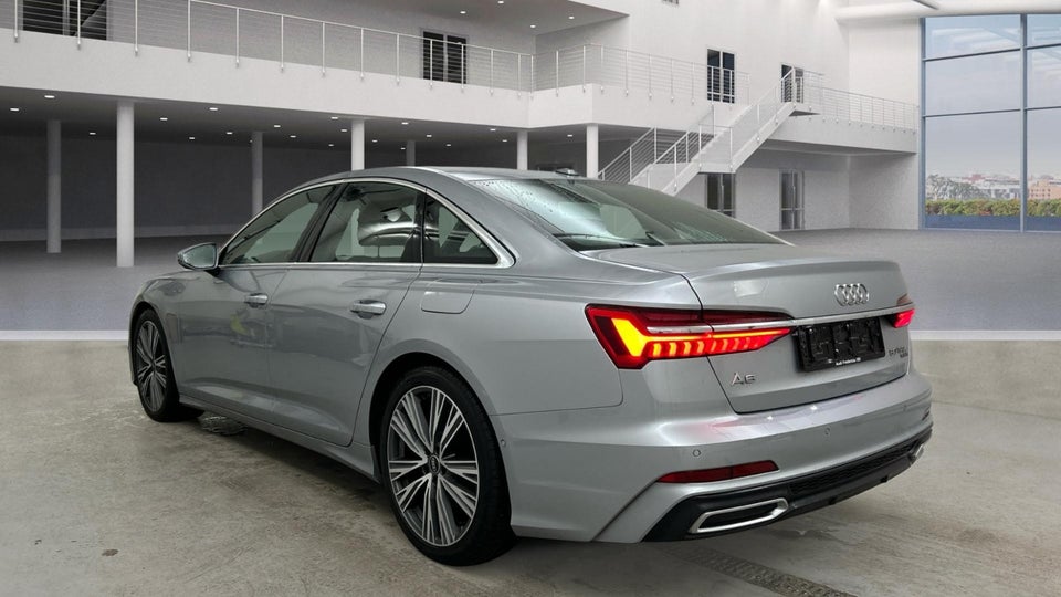 Audi A6 50 TFSi e S-line quattro S-tr. 4d