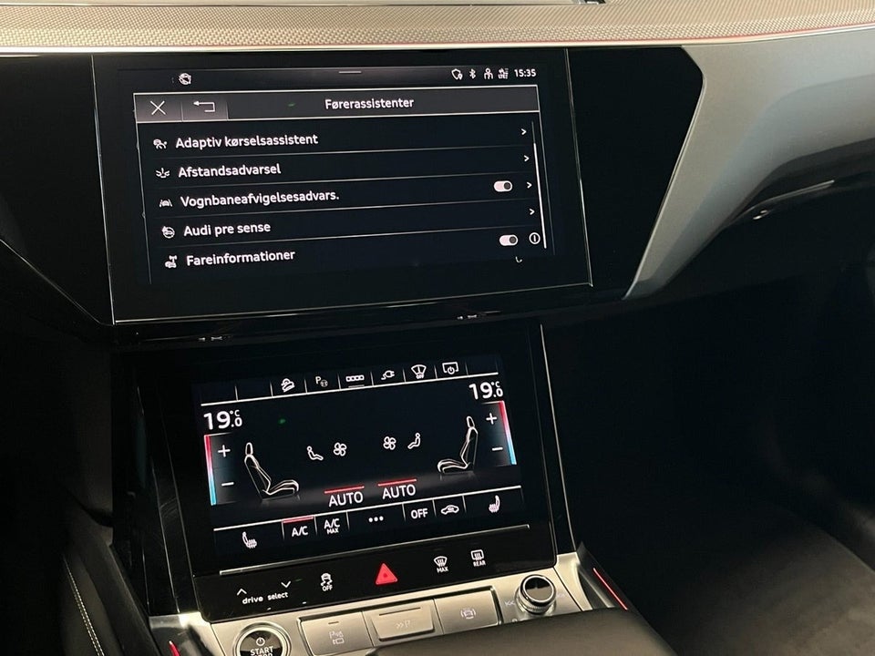 Audi Q8 e-tron 55 S-line Sportback quattro 5d