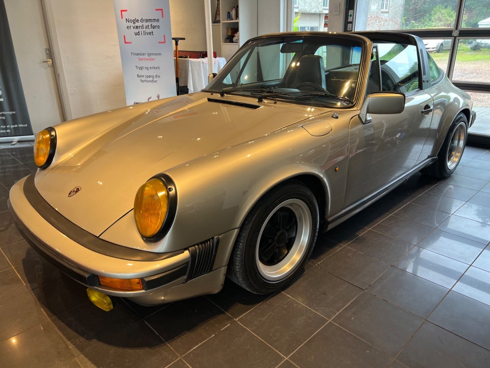 Porsche 911 2,7 Targa 2d