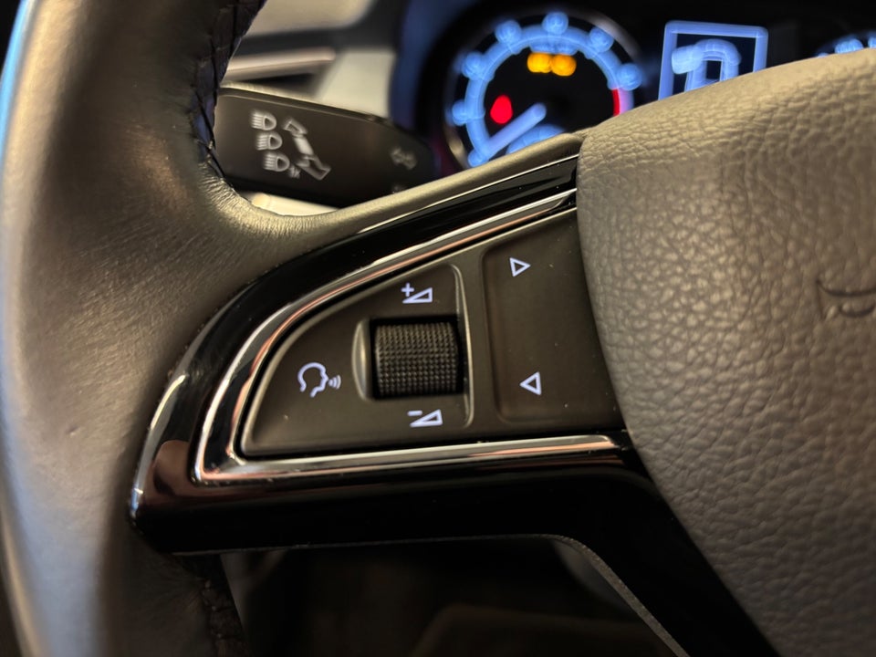 Skoda Fabia 1,0 TSi 110 Ambition Combi DSG 5d