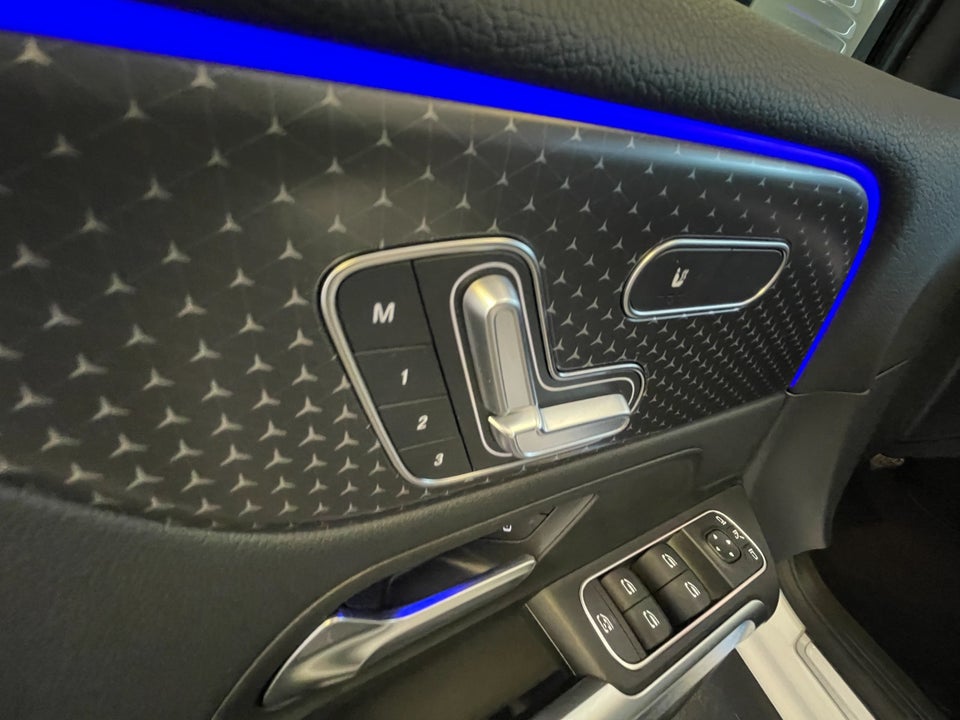 Mercedes EQB300 Progressive 4Matic 5d