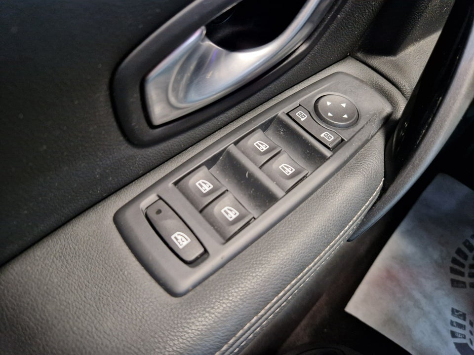 Renault Laguna III 2,0 dCi 150 Exception Sport Tourer 5d