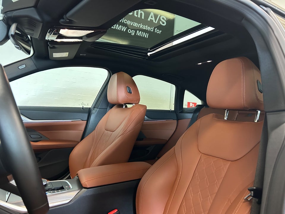 BMW i4 xDrive40 Fully Charged M-Sport 5d