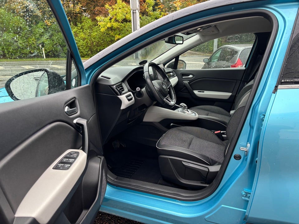 Renault Captur 1,6 E-Tech Intens 5d