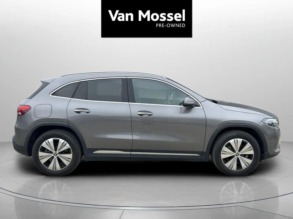 Mercedes EQA250 Progressive 5d