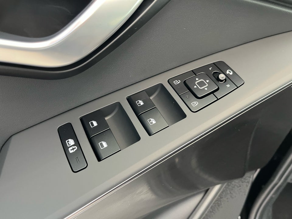 Kia Niro 64 EV Prestige 5d