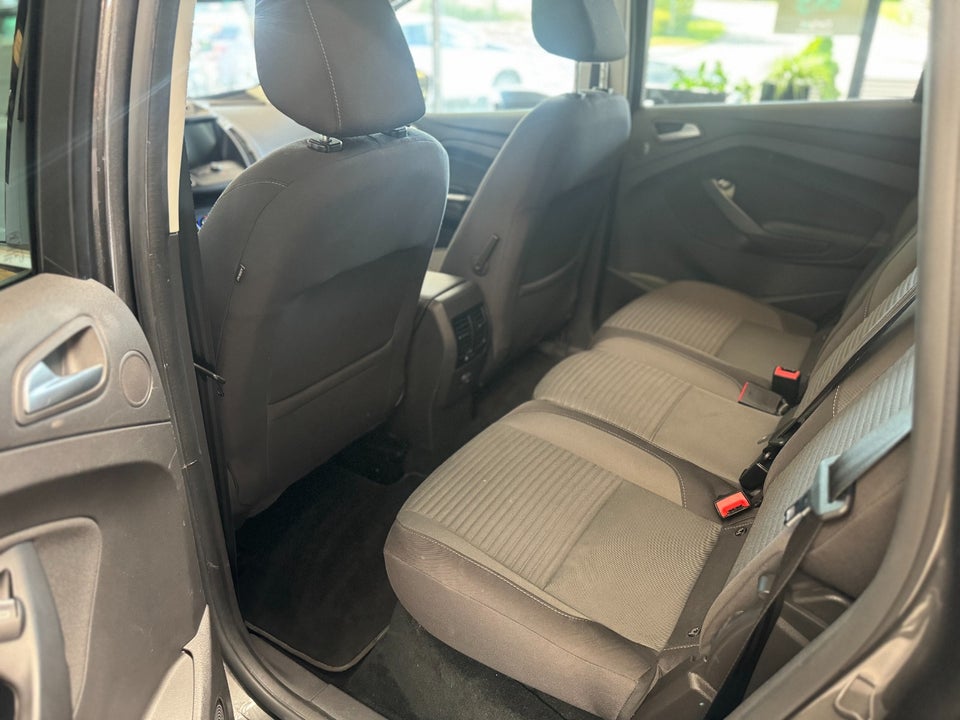 Ford C-MAX 1,0 SCTi 125 Titanium 5d