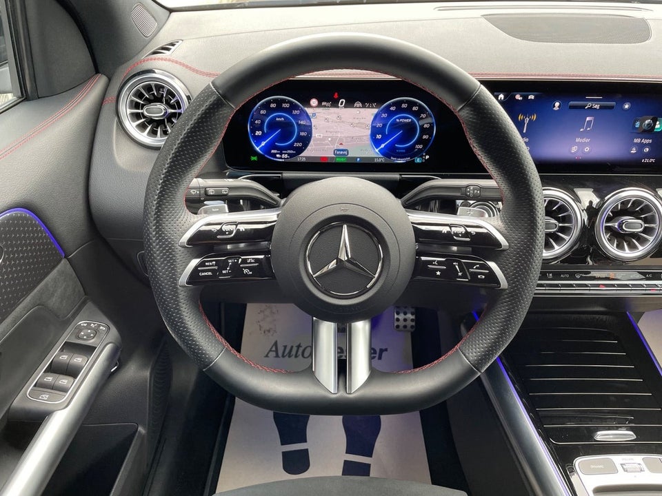 Mercedes EQA350 AMG Line 4Matic 5d