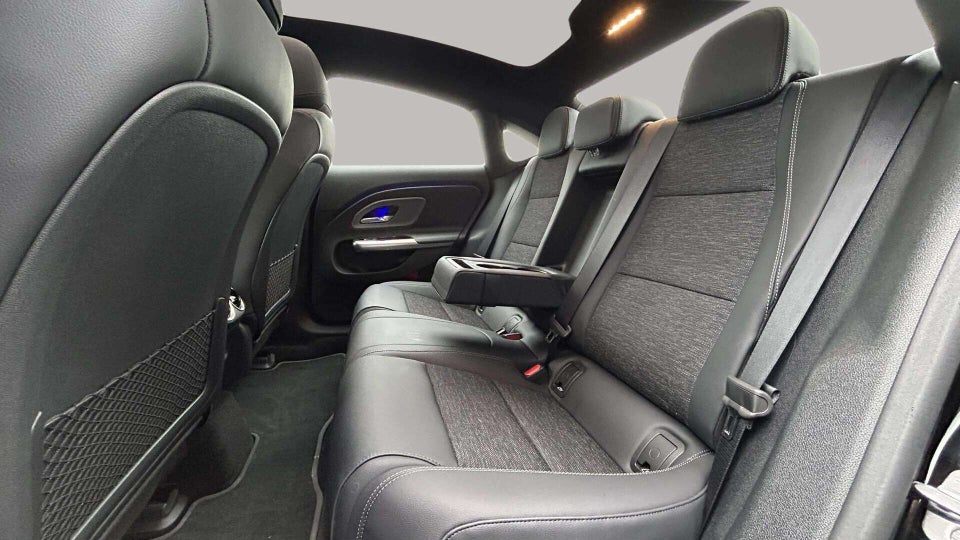 Mercedes CLA250+ EQ Progressive Advance Plus 4d