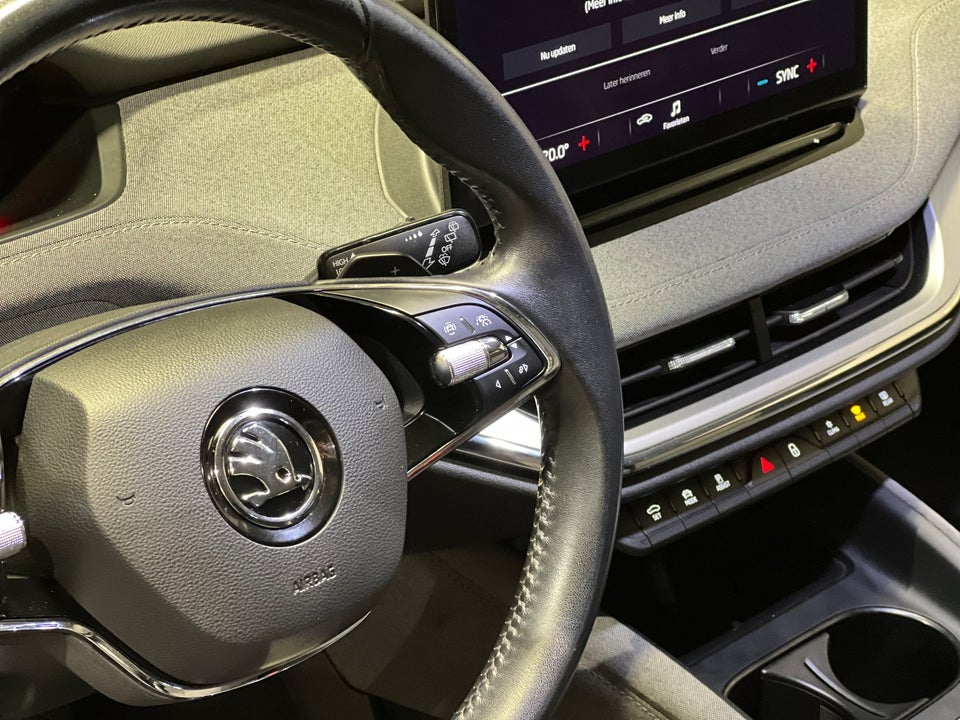 Skoda Enyaq 80 iV Loft 5d