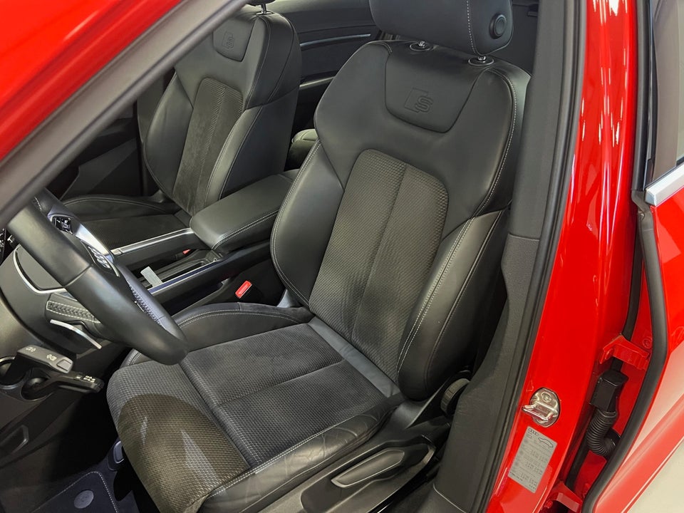 Audi e-tron 50 S-line Prestige quattro 5d