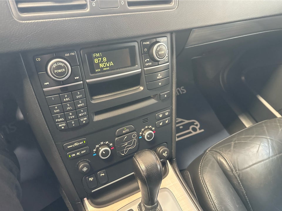 Volvo XC90 2,4 D5 185 aut. AWD 5d