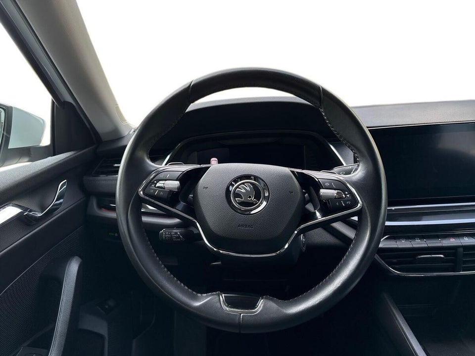 Skoda Octavia 1,4 TSi iV Plus Combi DSG 5d