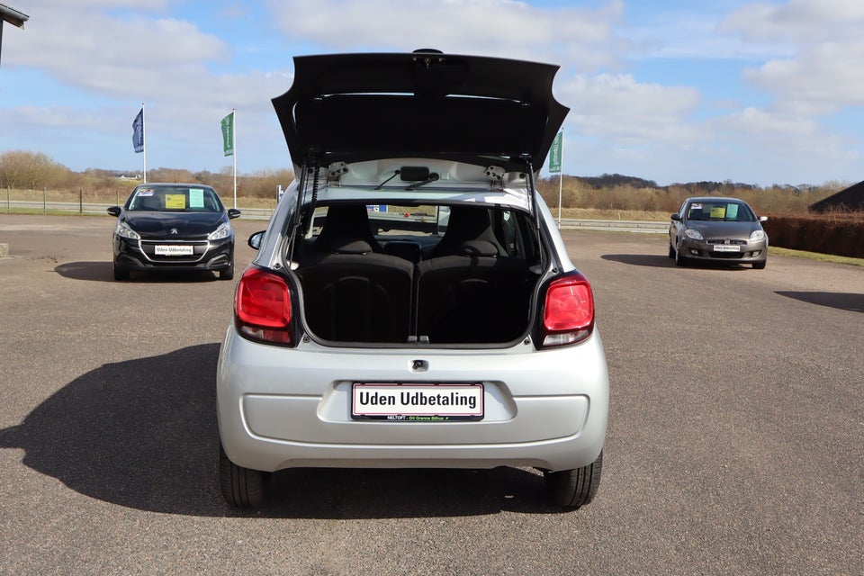 Citroën C1 1,0 VTi Street+ 5d