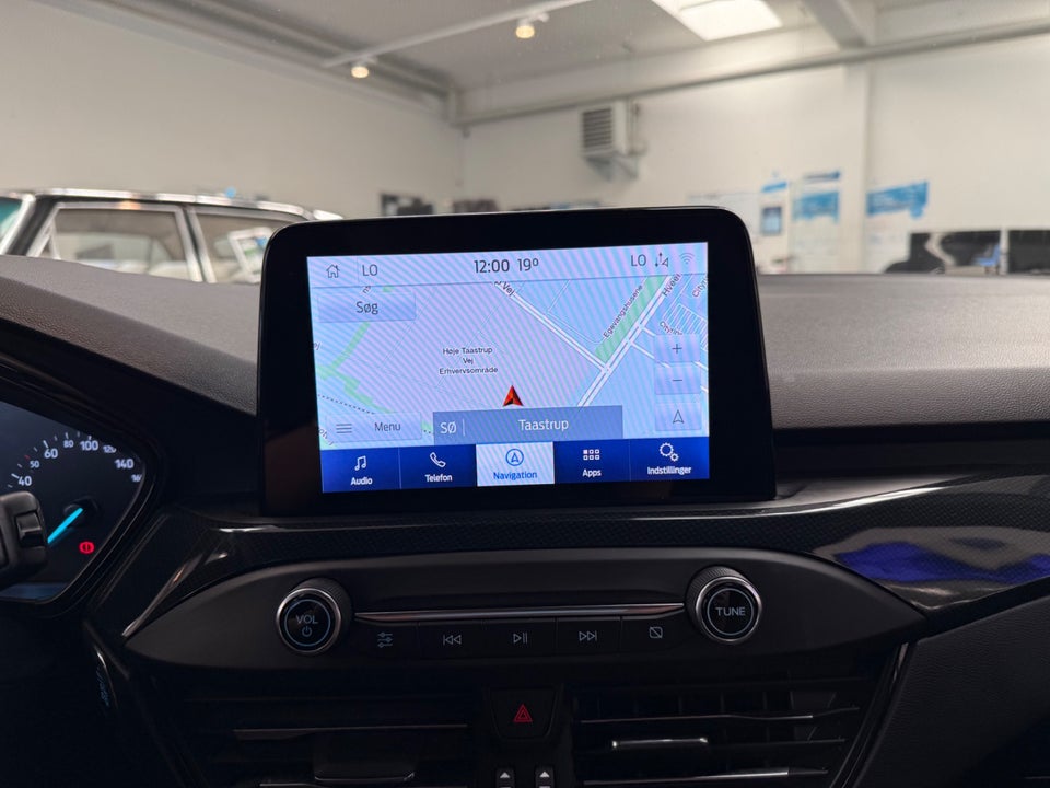 Ford Focus 1,0 EcoBoost mHEV ST-Line stc. 5d
