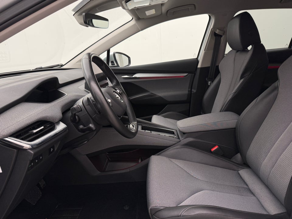 Skoda Enyaq 80x iV 5d