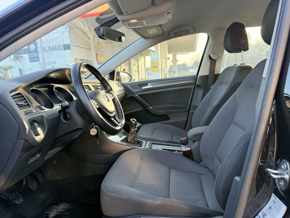 VW Golf VII 1,5 TSi 130 Comfortline Variant 5d