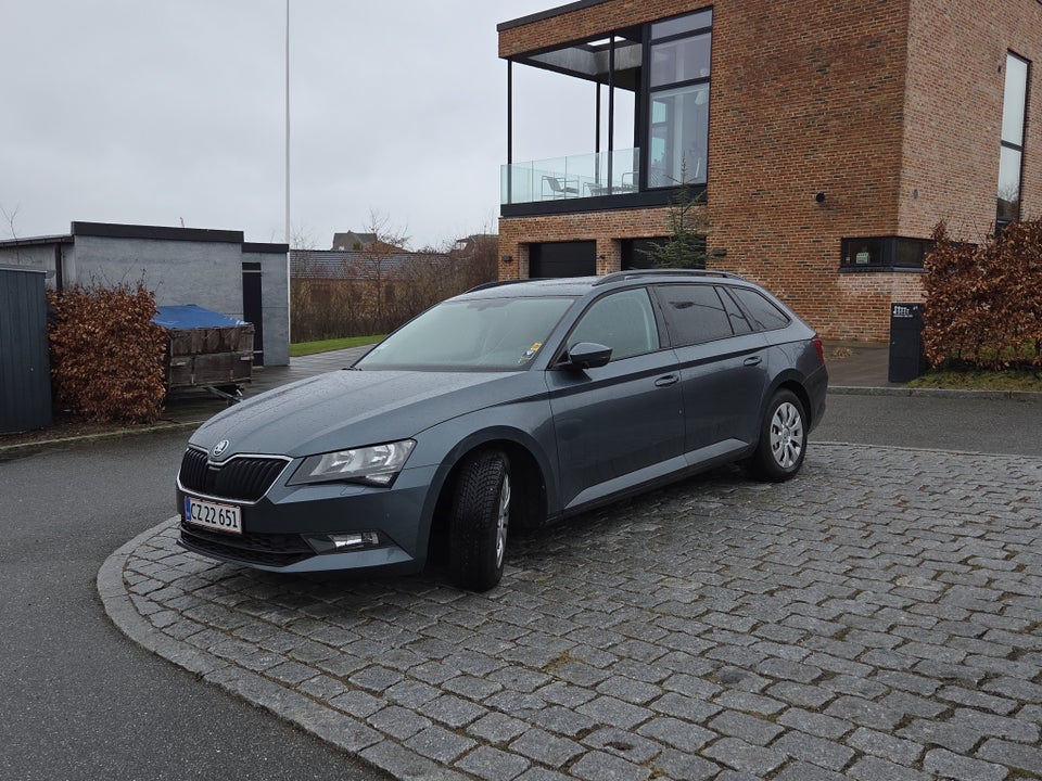 Skoda Superb 1,4 TSi 150 Active Combi 5d
