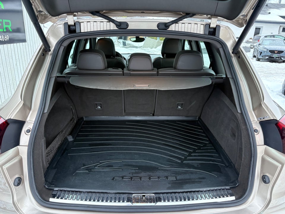Porsche Cayenne 3,0 D Tiptr. 5d