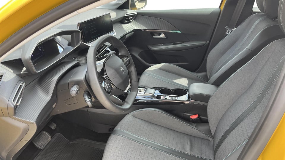 Peugeot e-208 50 Allure 5d