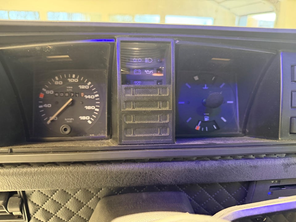 VW Transporter 2,0  4d
