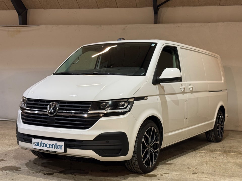 VW Transporter 2,0 TDi 150 Kassevogn DSG lang