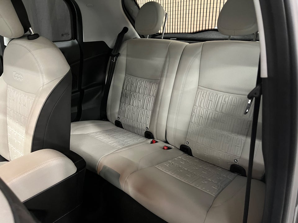 Fiat 500e 42 la Prima 3+1 4d