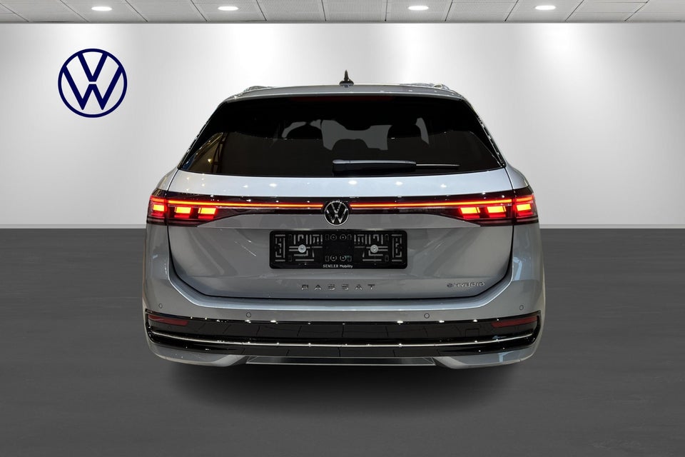 VW Passat 1,5 TSi 150 Elegance Variant DSG 5d