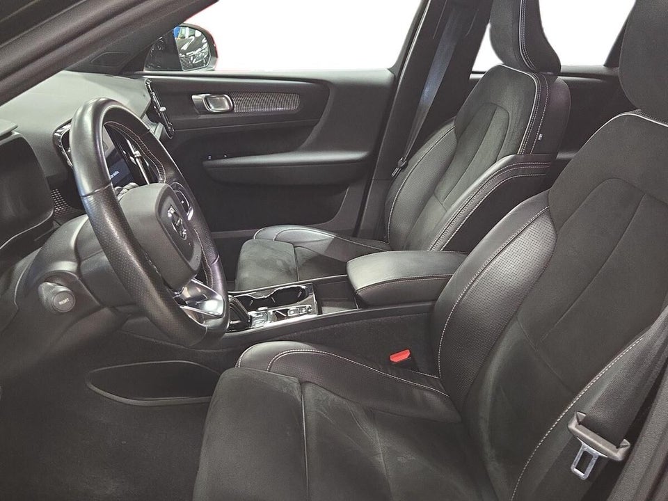 Volvo XC40 1,5 T5 ReCharge R-Design aut. 5d