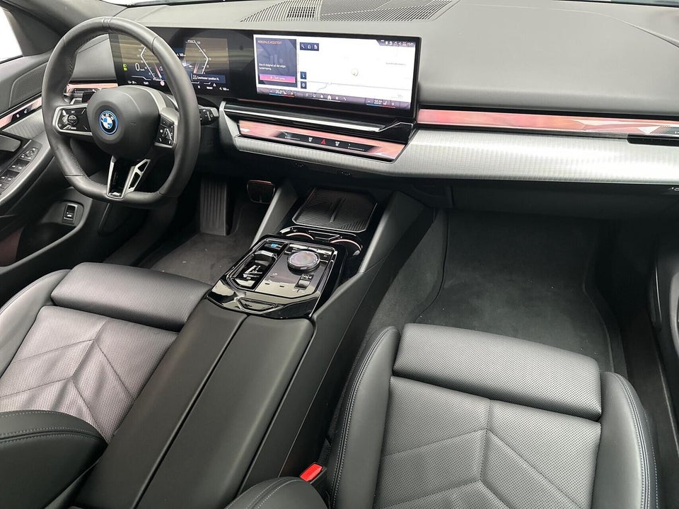 BMW i5 eDrive40 Touring M-Sport 5d