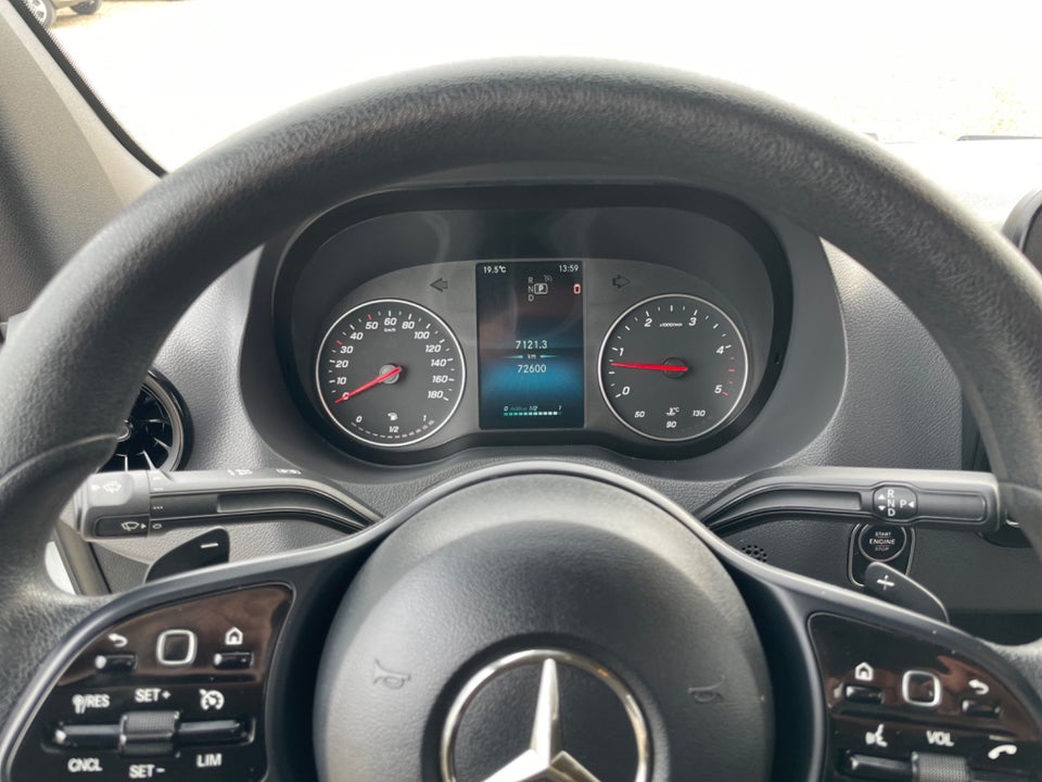 Mercedes Sprinter 319 3,0 CDi R3 Kombi 5d