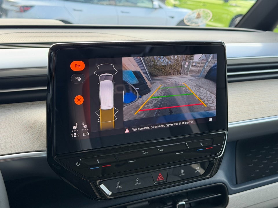 VW ID.Buzz 77 Pro SWB 5d