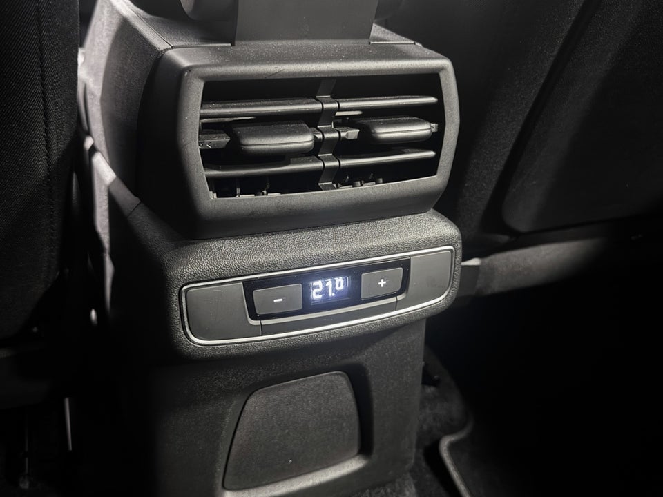 Audi Q4 e-tron 40 Advanced 5d