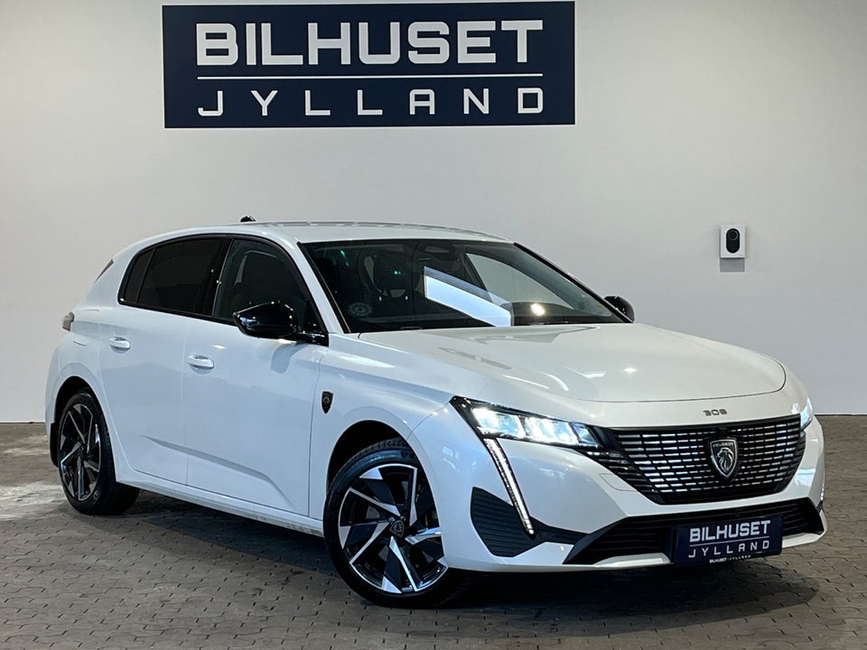 Peugeot 308 1,6 Hybrid First Selection+ EAT8 5d