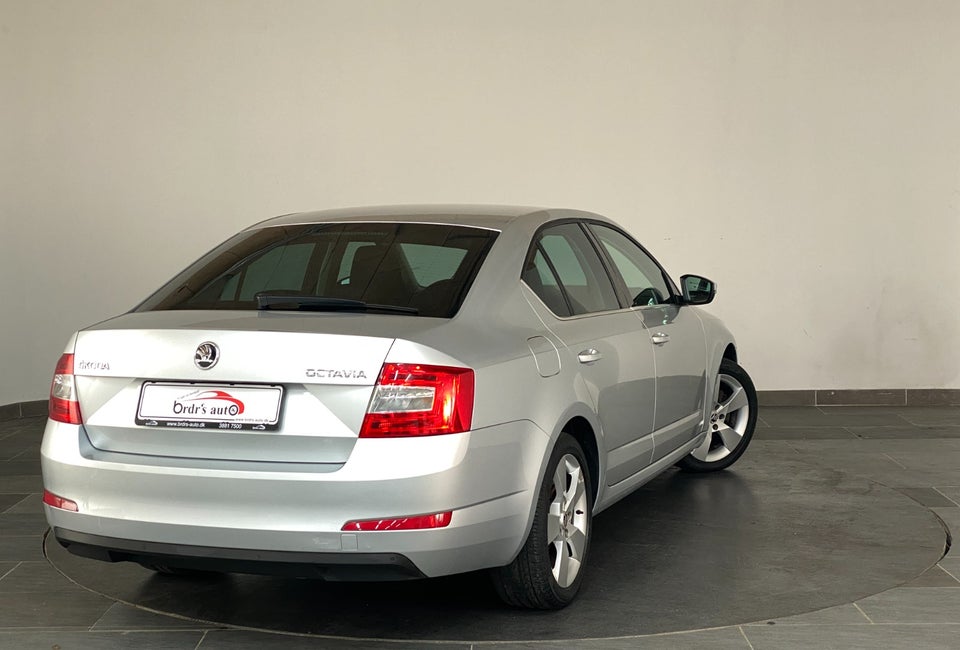 Skoda Octavia 1,4 TSi 140 Elegance DSG 5d