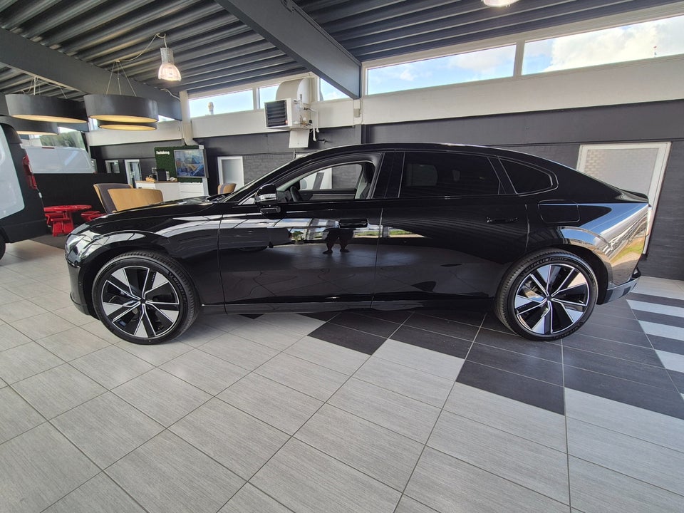 Volvo ES90 Extended Range Plus 4d