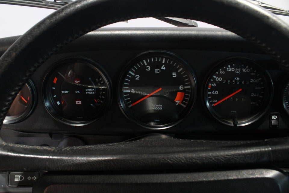 Porsche 911 3,2 Carrera Coupé 2d