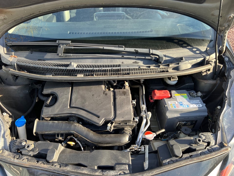 Toyota Aygo 1,0 VVT-i x-black II x-shift 5d