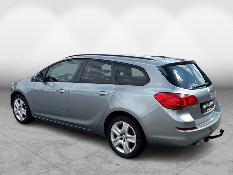 Opel Astra 1,4 100 Enjoy 5d