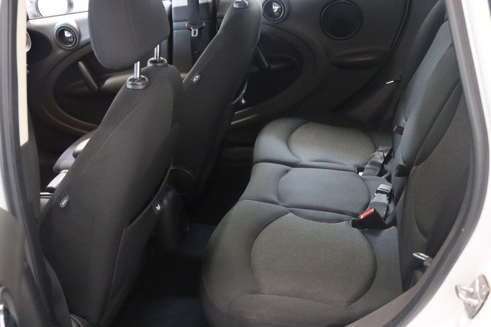 MINI Countryman Cooper 1,6 D 5d