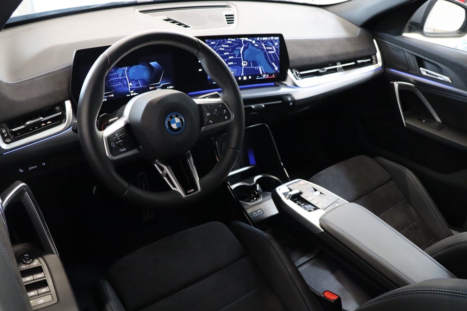 BMW iX2 eDrive20 M-Sport Premium 5d
