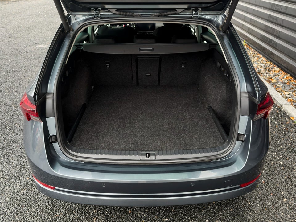 Skoda Octavia 1,4 TSi iV Ambition Combi DSG 5d