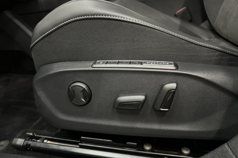 VW ID.7 77 Style+ Tourer 5d